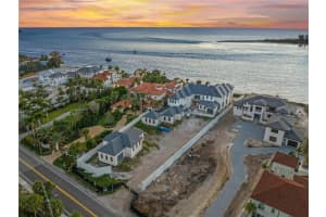 3990 HIGEL AVENUE, SARASOTA, FL 34242 - MLS#MFRA4680585