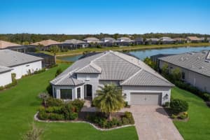 712 Sigsbee Loop, SARASOTA