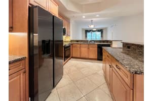 7710 LAKE VISTA COURT, BRADENTON, FL 34202 - MLS#MFRA4680611