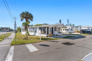1100 UNIVERSITY PARKWAY, SARASOTA, FL 34234 - MLS#MFRA4680646