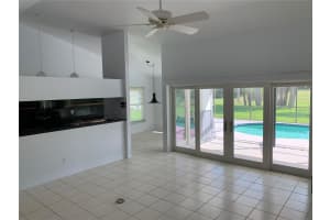 3982 KINGSTON DRIVE, SARASOTA, FL 34238 - MLS#MFRA4680684