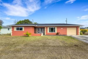 556 Mimosa Ave Nw, PORT CHARLOTTE