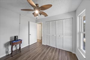 3601 EGERTON CIRCLE, SARASOTA, FL 34233 - MLS#MFRA4680732