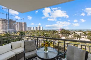 800 TAMIAMI TRAIL, SARASOTA, FL 34236 - MLS#MFRA4680740