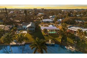 5507 AMERICA DRIVE, SARASOTA, FL 34231 - MLS#MFRA4680760