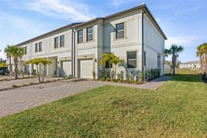 8050 GULFSTREAM COURT, LAKEWOOD RANCH, FL 34202 - MLS#MFRA4680792