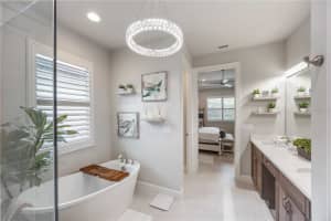 8012 CLEARWATER COURT, SARASOTA, FL 34241 - MLS#MFRA4680817