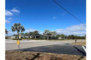 3558 74TH AVENUE CIRCLE, SARASOTA, FL 34243 - MLS#MFRA4680826
