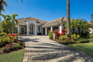 16111 Daysailor Trl, LAKEWOOD RANCH