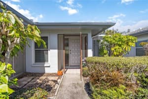 4231 CENTER GATE LANE #16, SARASOTA, FL 34233 - MLS#MFRA4680852