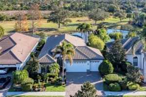 7833 Valderrama Way, LAKEWOOD RANCH