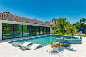 526 BIRD KEY DRIVE, SARASOTA, FL 34236 - MLS#MFRA4680867