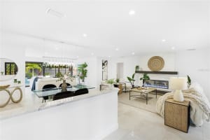 526 BIRD KEY DRIVE, SARASOTA, FL 34236 - MLS#MFRA4680867