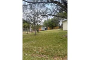 1327 VERMONT AVENUE, ARCADIA, FL 34266 - MLS#MFRA4680892