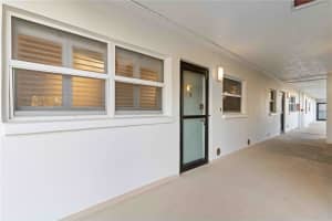 244 SAINT AUGUSTINE AVENUE, VENICE, FL 34285 - MLS#MFRA4680953