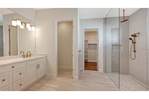 6233 ISLA DEL RAY AVENUE, SARASOTA, FL 34240 - MLS#MFRA4680973