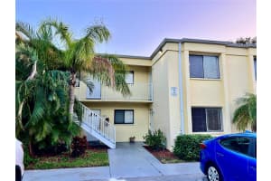 5310 26th St W #202, BRADENTON