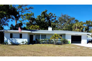 6624 FAIRWAY DRIVE, SARASOTA, FL 34243 - MLS#MFRA4681004