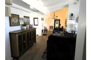 6624 FAIRWAY DRIVE, SARASOTA, FL 34243 - MLS#MFRA4681004