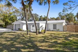5223 SHADOW LAWN DRIVE, SARASOTA, FL 34242 - MLS#MFRA4681013