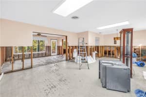 523 REID STREET, SARASOTA, FL 34242 - MLS#MFRA4681042