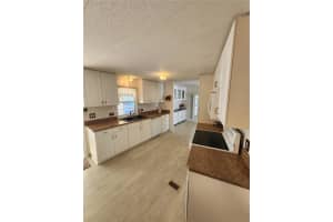 808 53RD AVENUE, BRADENTON, FL 34203 - MLS#MFRA4681130