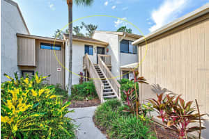 656 Bird Bay Cir #11, VENICE