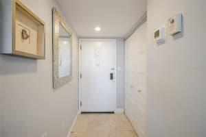 6285 MIDNIGHT PASS ROAD, SARASOTA, FL 34242 - MLS#MFRA4681168