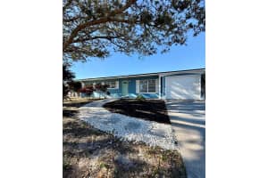 6616 AUBURN AVENUE, BRADENTON, FL 34207 - MLS#MFRA4681181