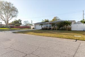 3408 OXFORD DRIVE, BRADENTON, FL 34205 - MLS#MFRA4681187