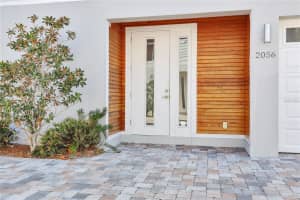 2054 ROSELAWN STREET, SARASOTA, FL 34231 - MLS#MFRA4681191