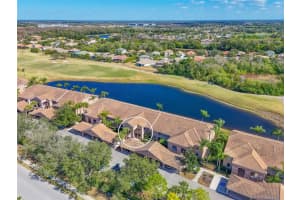 1003 Fairwaycove Ln #105, BRADENTON