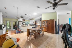 2439 FEIFFER CIRCLE, SARASOTA, FL 34235 - MLS#MFRA4681217