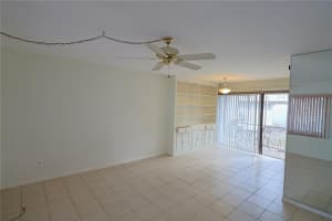 3755 SCHOOL AVENUE, SARASOTA, FL 34239 - MLS#MFRA4681220