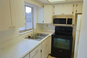 3755 SCHOOL AVENUE, SARASOTA, FL 34239 - MLS#MFRA4681220