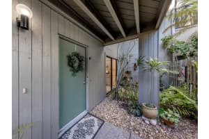 200 WOODLAND DRIVE, OSPREY, FL 34229 - MLS#MFRA4681231