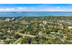 2336 COCOANUT AVENUE, SARASOTA, FL 34234 - MLS#MFRA4681240