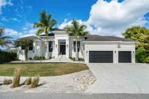 1643 STANFORD LANE, SARASOTA, FL 34231 - MLS#MFRA4681246