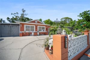 3957 Proctor Rd, SARASOTA