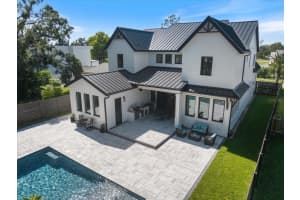 2045 GOLDENROD STREET, SARASOTA, FL 34239 - MLS#MFRA4681259