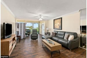 605 SUTTON PLACE, LONGBOAT KEY, FL 34228 - MLS#MFRA4681310