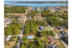 5402 FLEMING STREET, PORT CHARLOTTE, FL 33981 - MLS#MFRA4681322