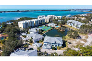 291 Hidden Bay Dr #102, OSPREY