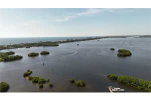 570 BLACKBURN POINT ROAD, OSPREY, FL 34229 - MLS#MFRA4681400