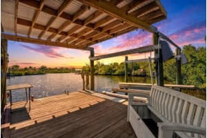 503 1st Ave Nw, RUSKIN