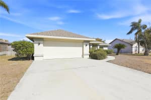 4841 9TH AVENUE, BRADENTON, FL 34208 - MLS#MFRA4681414