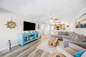 9606 VALENCIA COVE, BRADENTON, FL 34210 - MLS#MFRA4681418