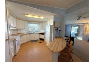 5580 STONEHAVEN LANE, SARASOTA, FL 34233 - MLS#MFRA4681423