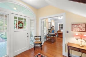 2445 ALAMEDA AVENUE, SARASOTA, FL 34234 - MLS#MFRA4681432