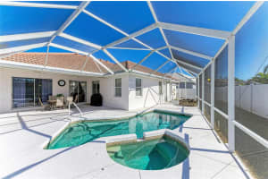 7122 42ND COURT, SARASOTA, FL 34243 - MLS#MFRA4681448